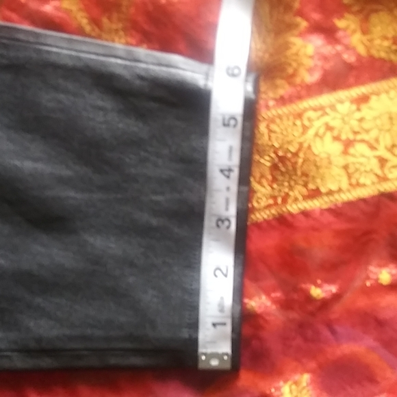 SOLD 💕St. John Napa Leather Stretch Pants - Picture 7 of 13